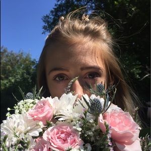 Meet your Posher, Onikah